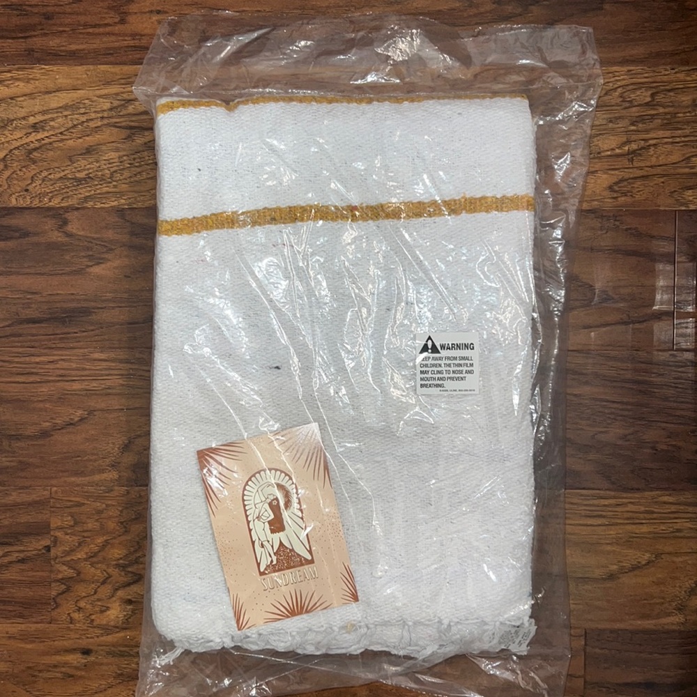 Sundream Coffee Malibu Throw Blanket